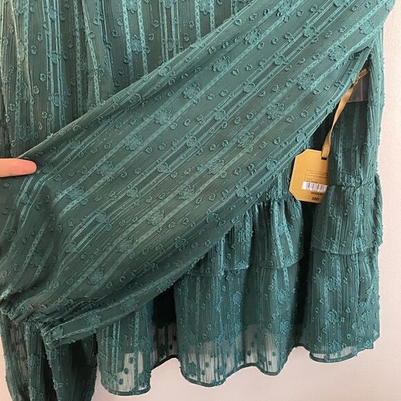 *NEW* Medium Rye Grass Top for Women - Picture 7 of 7